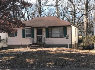 10135 Cloverdale Dr, Saint Louis, MO