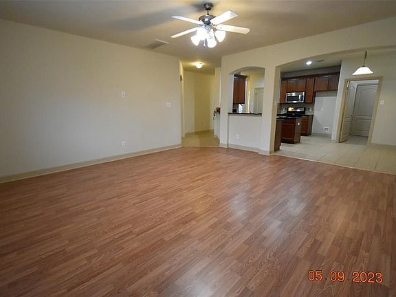 5th image of 2214 Mateo Park Dr