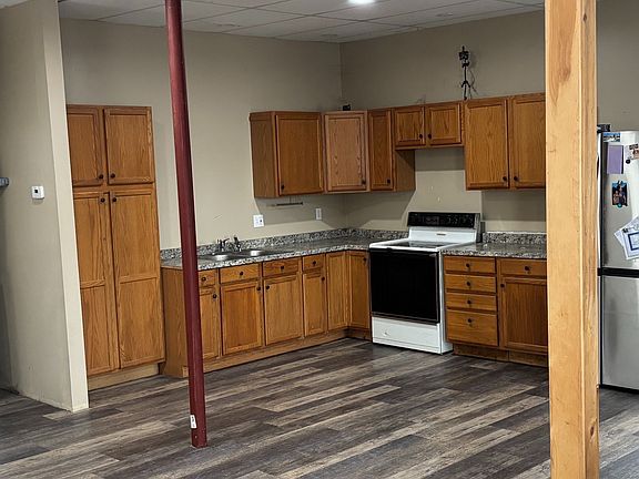 2nd image of 3 Hinckley Rd #3