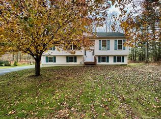 18 Penny Ln, Otisville, NY 10963