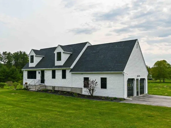 29 Riverwood Drive, York, ME 03909