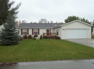 114 Choctaw, Houghton Lake, MI 48629