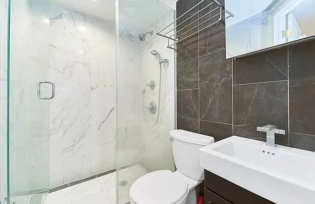 Rented by Living New York | media 7