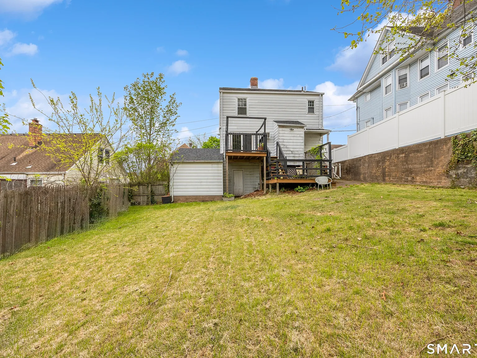3 bed, 1.5 bath, 1404 sqft, $2,500 — Photo 3