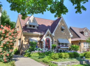 2515 Lefeber Ave, Wauwatosa, WI 53213