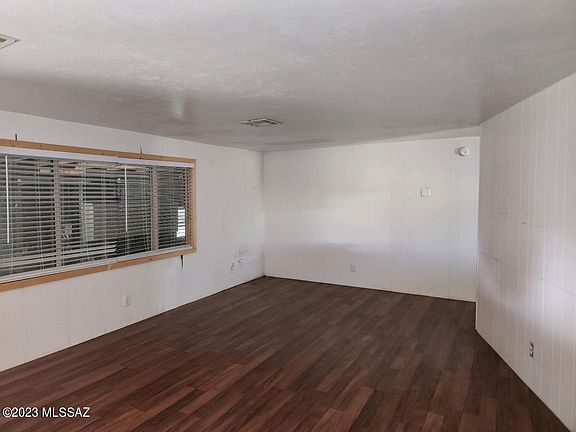 4th image of 2916 W Carnauba St