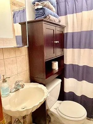 Rented by Apple Exclusive Realty Inc | media 54