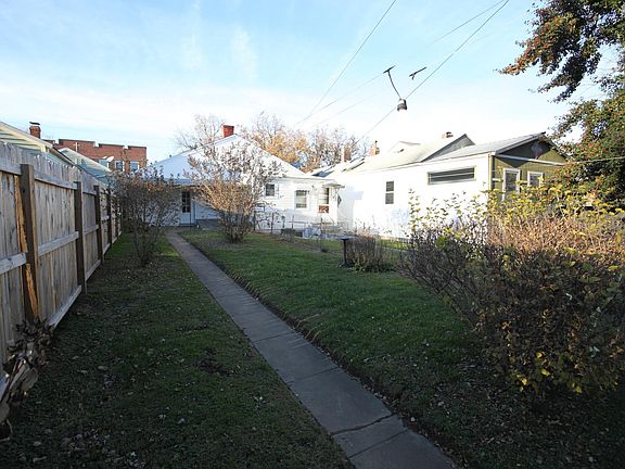 Private fenced back yard