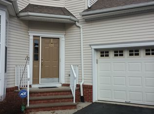 135 Gladstone Dr, Parsippany, NJ 07054