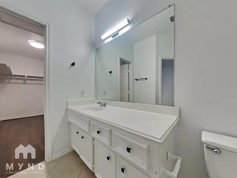 1210 Palmer St — Photo 10