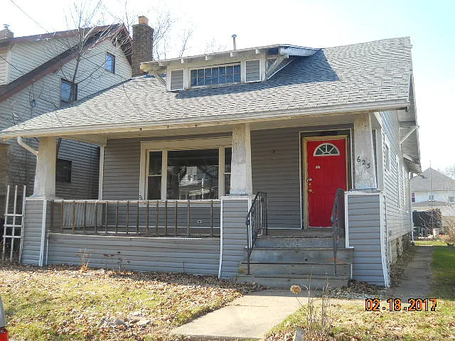 623 Cherry St photo 1