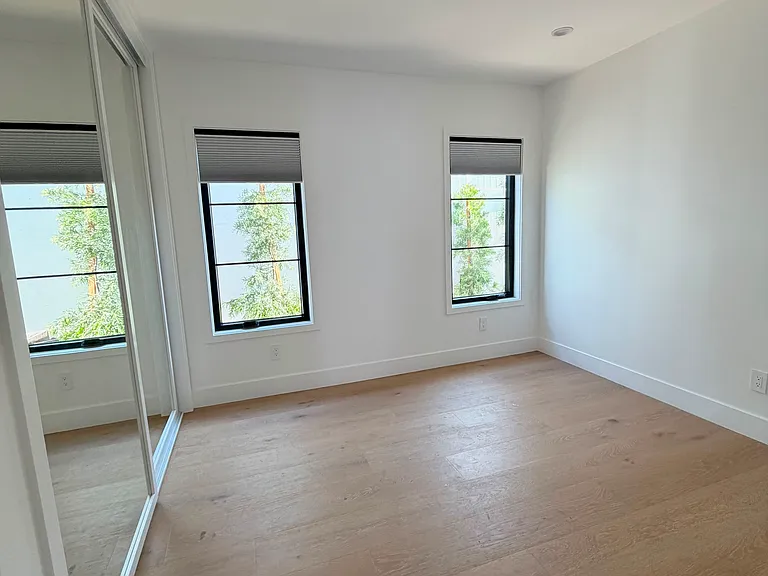 6302 Teesdale Ave — Photo 15