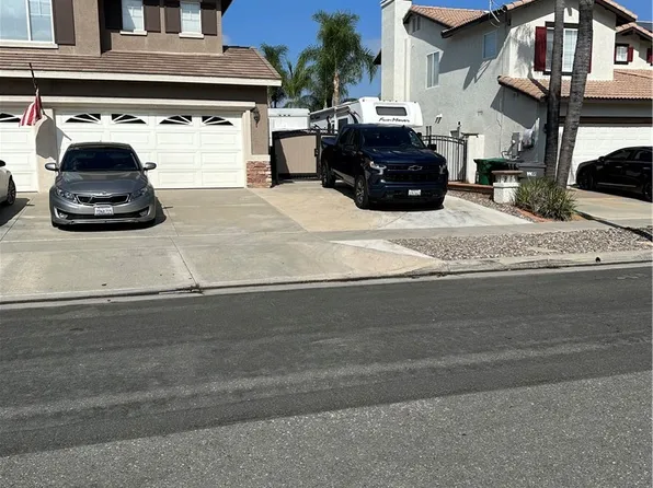 669 Huntley Dr, Corona, CA 92882