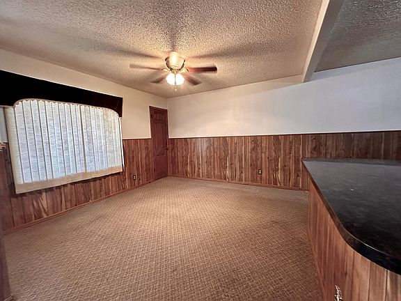 2nd image of 216 Pine Ave