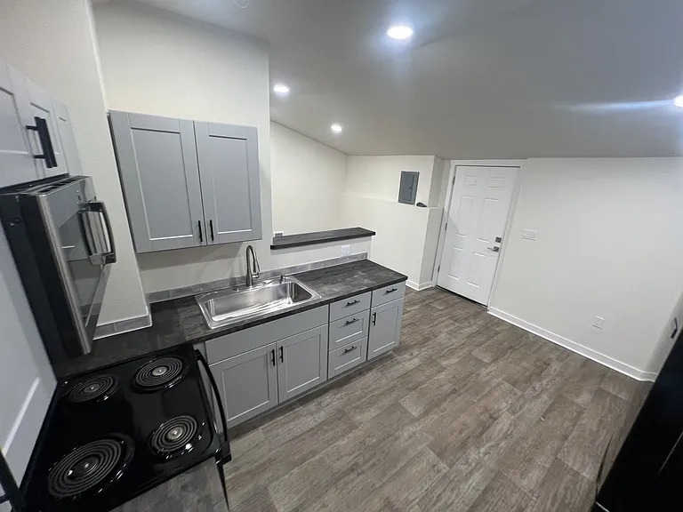 1412 7th Ave #1-5 — Photo 19