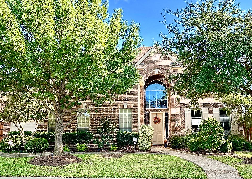 1st image of 2315 Idlewild Dr