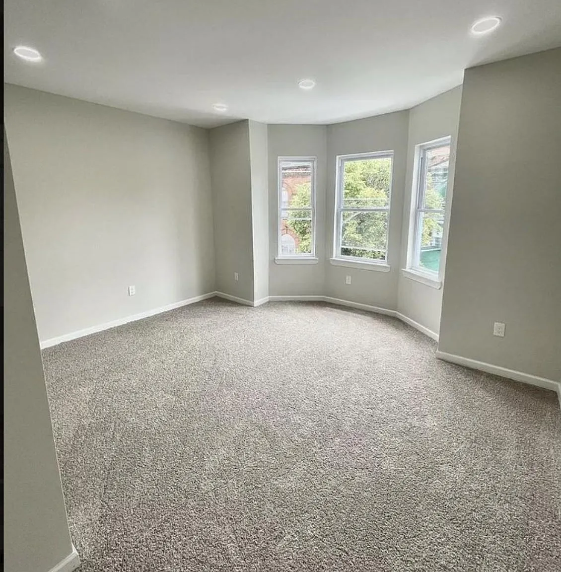 3 bed, 2.5 bath, 1654 sqft, $1,950 — Photo 4