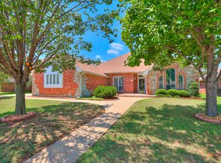 6624 Swagerty Dr, Jacksonville, AR 72076