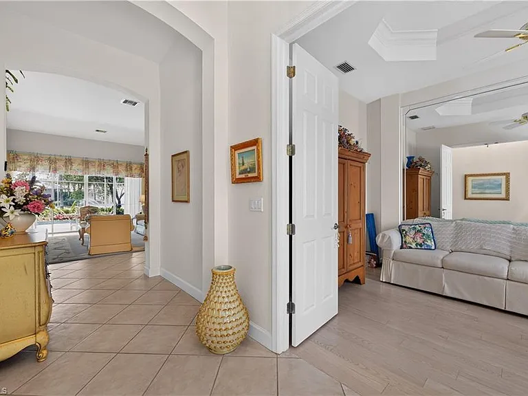 2317 Island Cove Cir — Photo 5