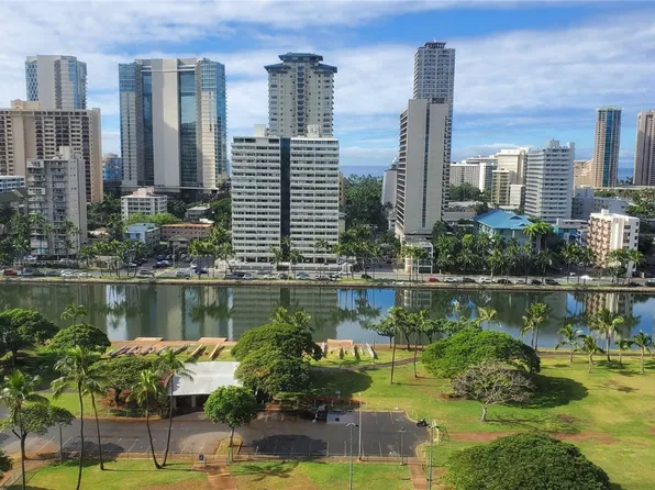 500 University Ave APT 1609, Honolulu, HI 96826