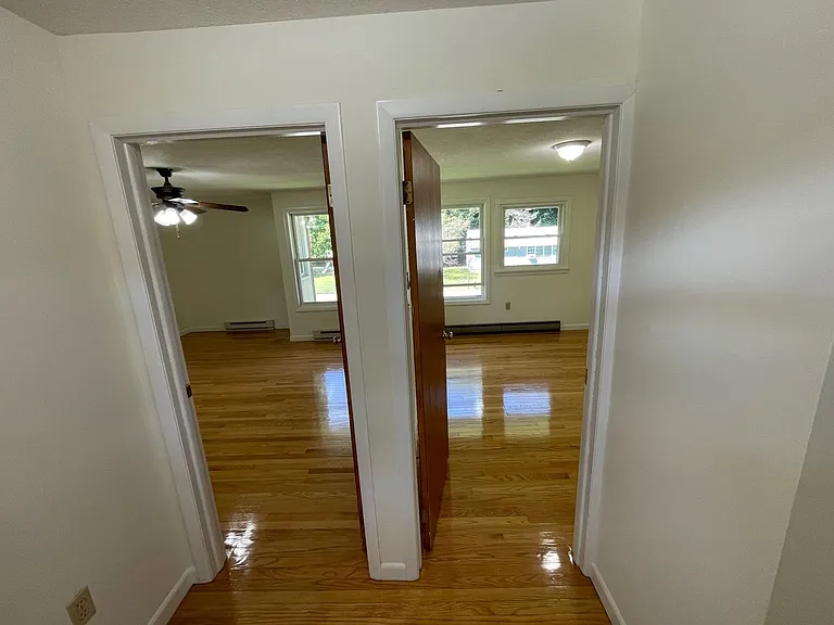 20-30 A St — Photo 10