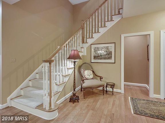 Main Level Foyer Staircase