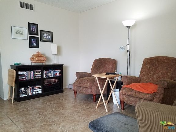 5th image of 428 Bradshaw Ln #44