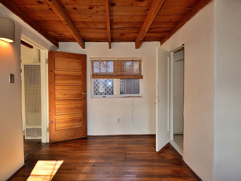 142 Duran St #2 — Photo 19
