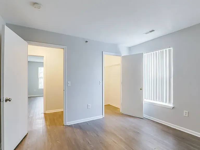 Hamlin Place Estates — Photo 23