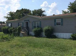 203 Ruth Blanton Ln, Bald Knob, AR 72010