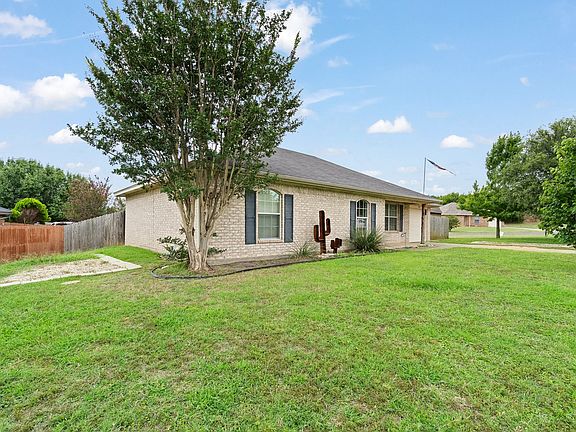 5th image of 1105 Ashwood Ct