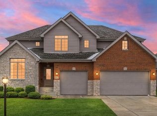 10057 New Devon St, Munster, IN 46321