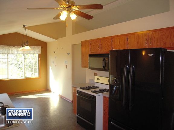 4th image of 2806 Joe Adler Dr