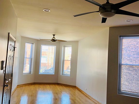 3rd image of 7036 S Eberhart Ave