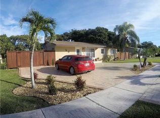 10279 SW 156th St, Miami, FL 33157