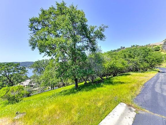 Side of lot