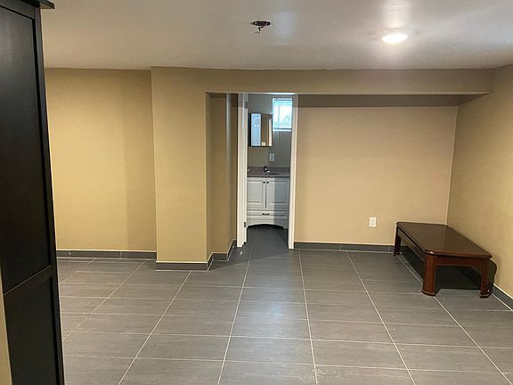 4th image of 4634 158th St #1