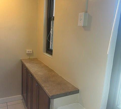 5th image of 1021 Arlington Blvd APT 1047