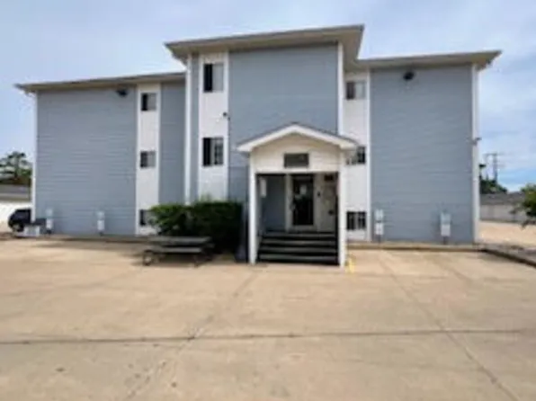 3130 W Monroe St APT 312, Waukegan, IL 60085