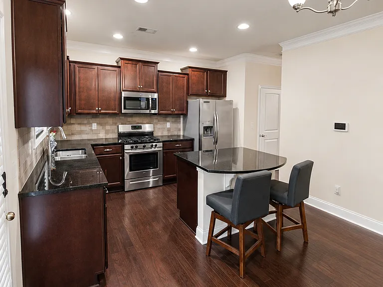 141 Rivermill Pl — Photo 12