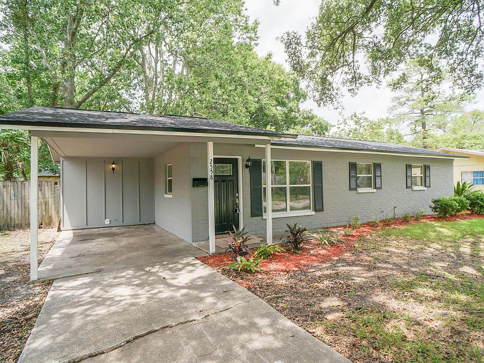 1st image of 2558 W Congaree Dr