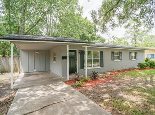2558 W Congaree Dr, Jacksonville, FL 32211