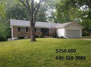 5430 N Lydia Ave, Kansas City, MO 64118