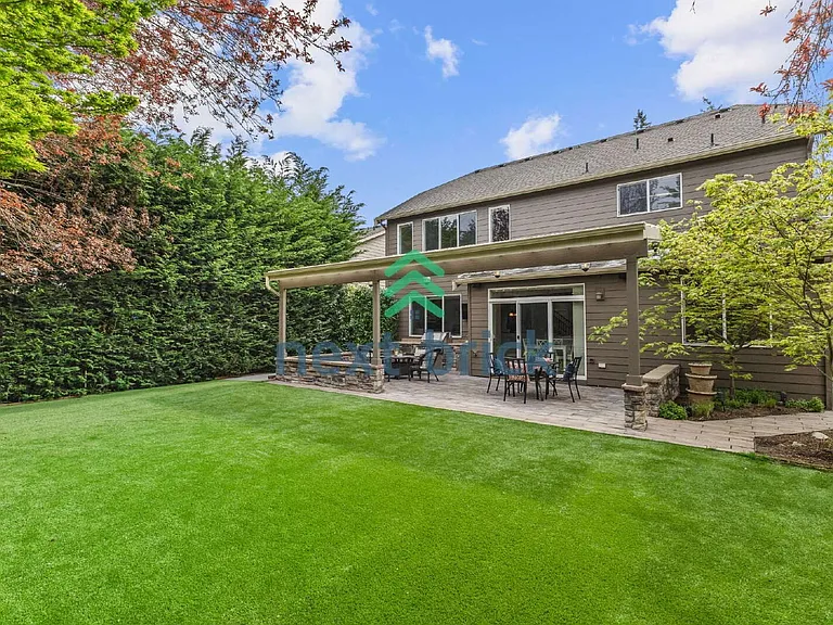 27174 SE 18th Pl — Photo 35