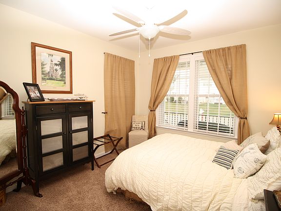 2nd image of 9304 Colvincrest Dr