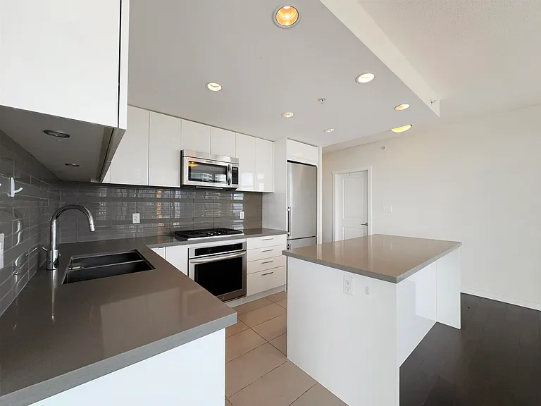 4880 Bennett St #30XX — Photo 5