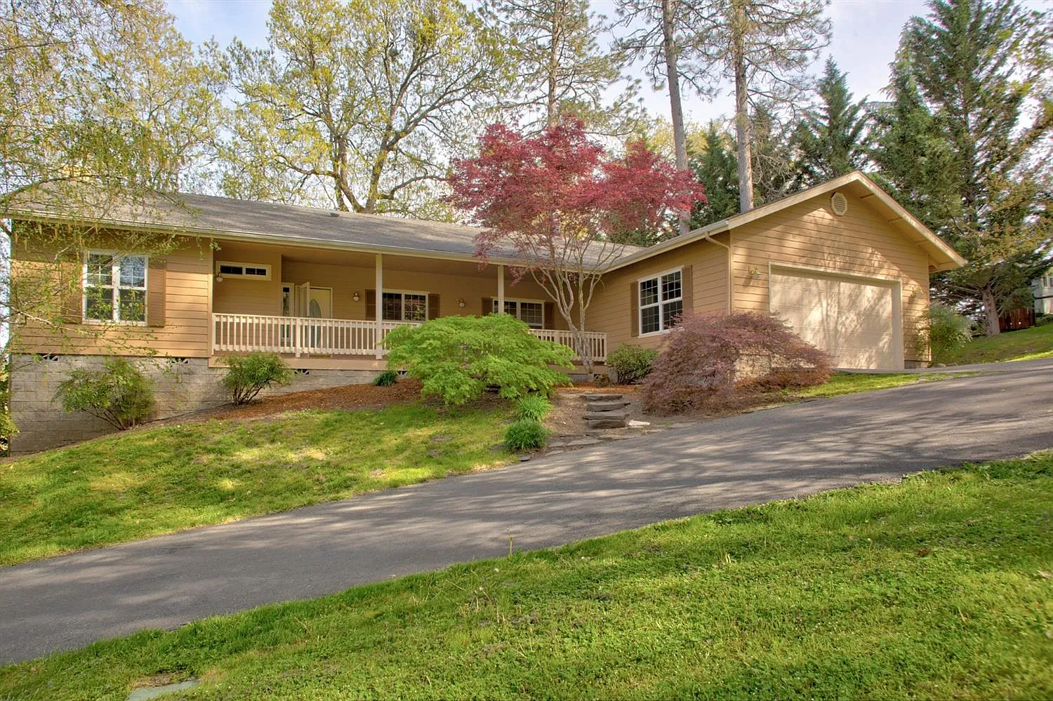 3433 Amber Ln photo 1