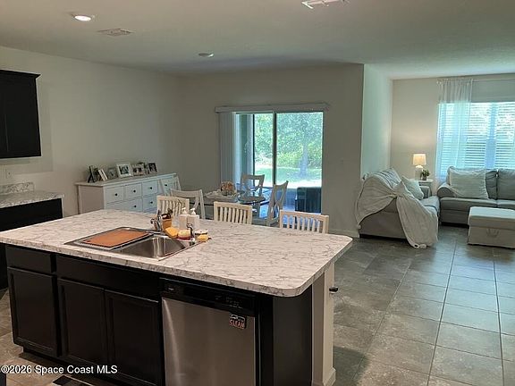 3rd image of 600 Forest Trace Cir