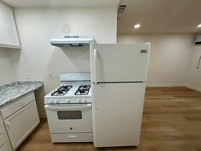 12512 Polaris Dr — Photo 12