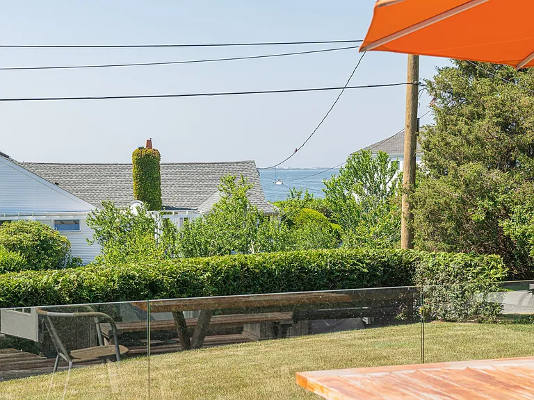27 Landing Ln — Photo 20